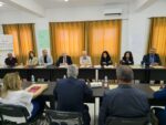 وفد من جبهة النضال الشعبي يزور المركز الفلسطيني لقضايا السلام والديمقراطية ويبحث سبل التعاون وتطوير النظام السياسي الفلسطيني وفد من جبهة النضال الشعبي يزور المركز الفلسطيني لقضايا السلام والديمقراطية ويبحث سبل التعاون وتطوير النظام السياسي الفلسطيني