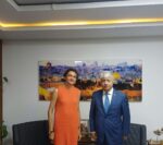 خلال لقاءه ممثلة المانيا د.مجدلاني : القيادة ماضية في منظومة الاصلاح السياسي بما يحقق تجديد النظام السياسي عبر صناديق الاقتراع خلال لقاءه ممثلة المانيا د.مجدلاني : القيادة ماضية في منظومة الاصلاح السياسي بما يحقق تجديد النظام السياسي عبر صناديق الاقتراع