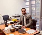 من تجربتي إلى الإدارة الواعية.. حين تكون المسؤولية أكبر من الكرسي..بقلم د.فادي كساب من تجربتي إلى الإدارة الواعية.. حين تكون المسؤولية أكبر من الكرسي..بقلم د.فادي كساب